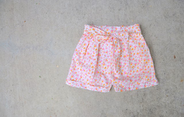 como hacer unos shorts sin patrón