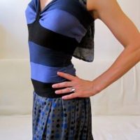 cómo hacer un top con camisetas recicladas