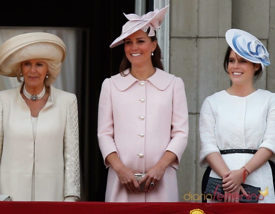 patrón gratis para copiar el abrigo de Kate Middleton
