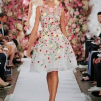patron vestido floral Oscar de la REnta