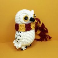 patrón amigurimi Hedwing de Harry Potter